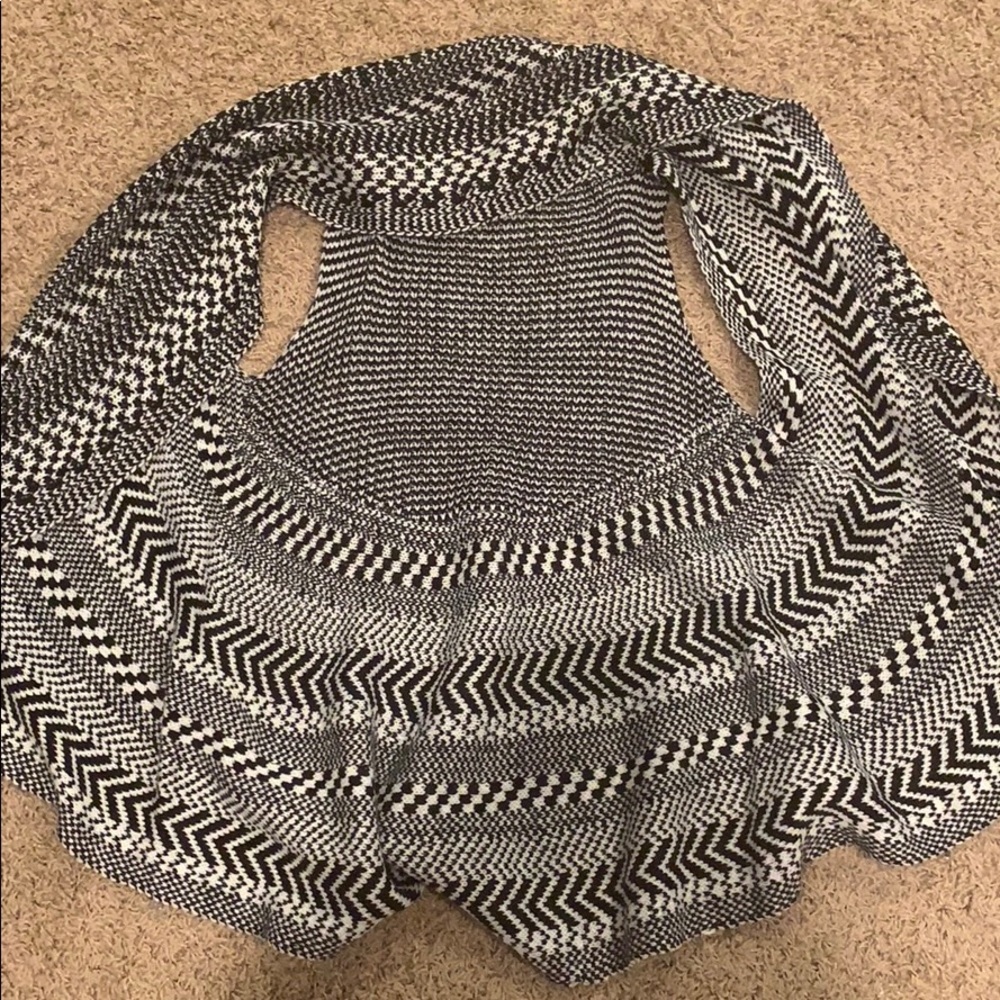Sweater vest - Picture 4 of 4